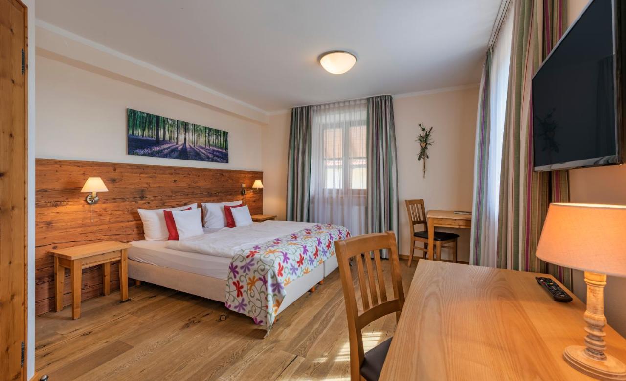 Hotel Wirt Z' Engelsberg Екстер'єр фото